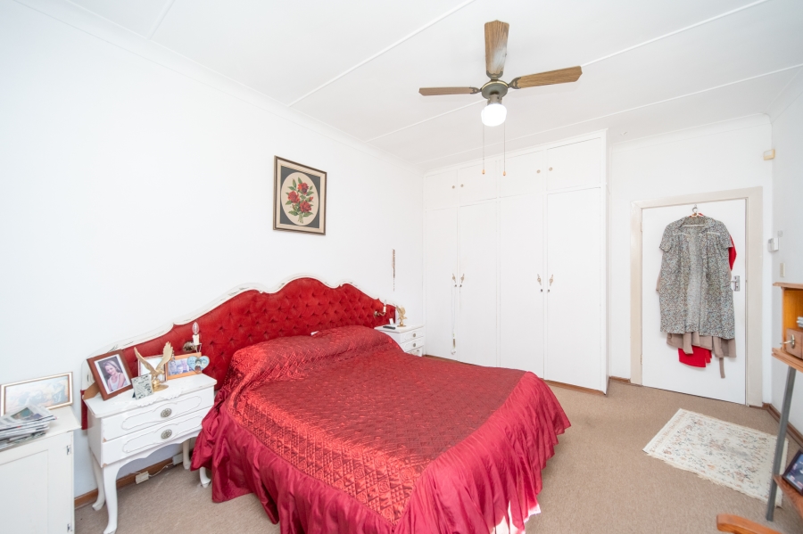 3 Bedroom Property for Sale in Sunnyridge Eastern Cape